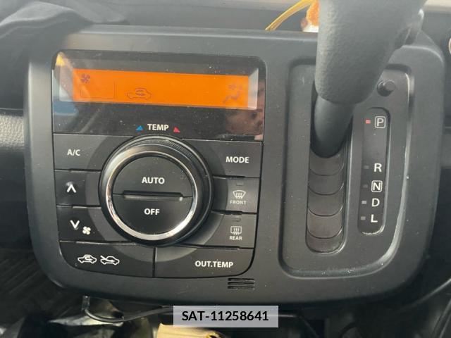 Suzuki MR WAGON 2011-10 7934352-16