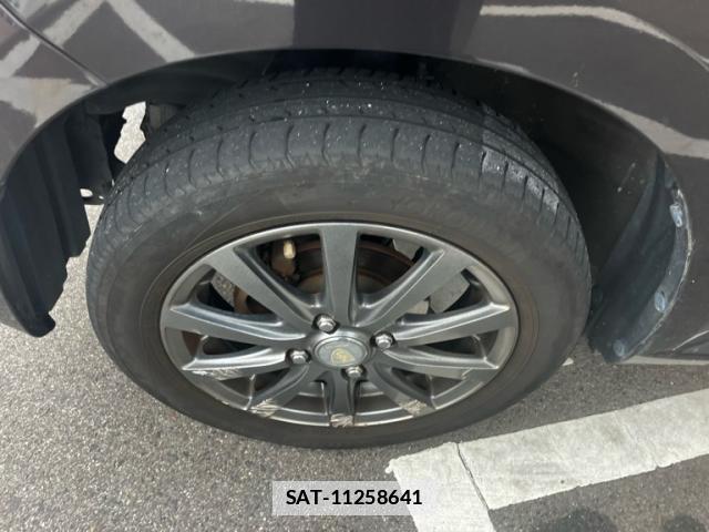 Suzuki MR WAGON 2011-10 7934352-8