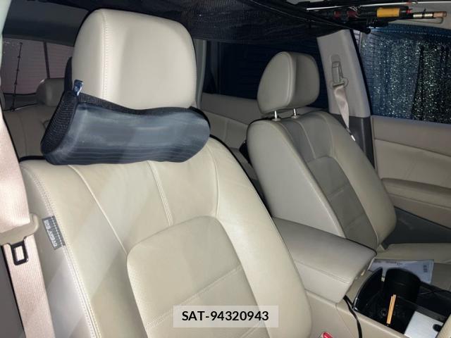 Nissan MURANO 2012-04 7935801-7