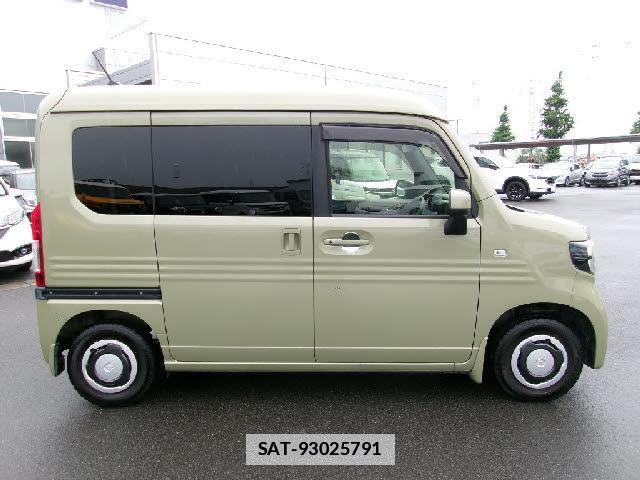 Honda N-VAN 2019-02 7935218-4