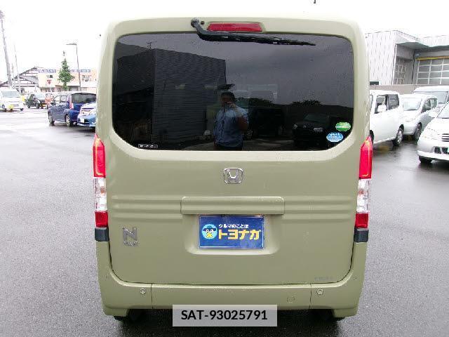 Honda N-VAN 2019-02 7935218-6