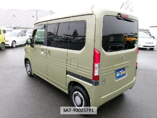 Honda N-VAN 2019-02 7935218-7