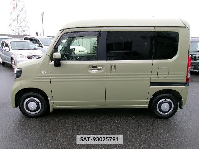 Honda N-VAN 2019-02 7935218-8
