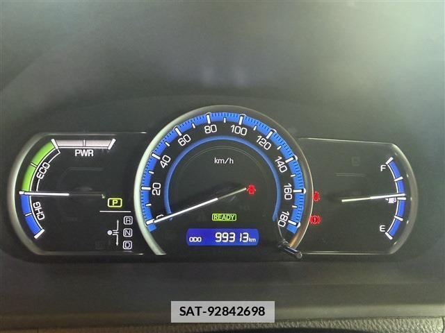 Toyota NOAH 2015-02 7935841-2