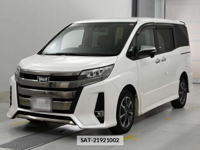 Toyota NOAH 2021-04 7936013-0