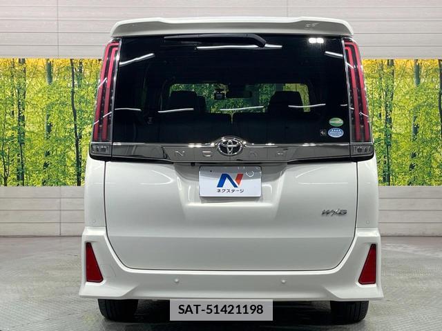 Toyota NOAH 2019-01 7936211-15