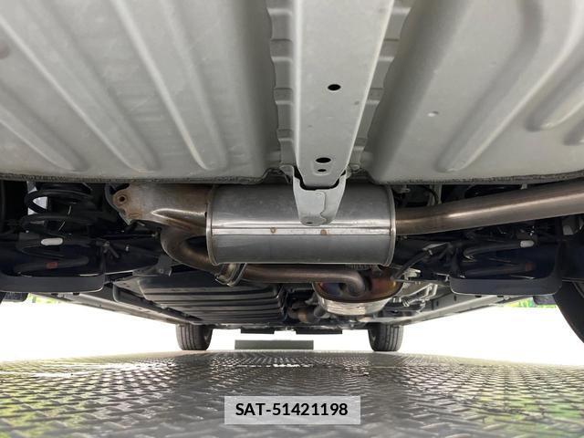 Toyota NOAH 2019-01 7936211-18