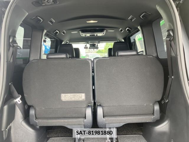 Toyota NOAH 2018-06 7936662-16