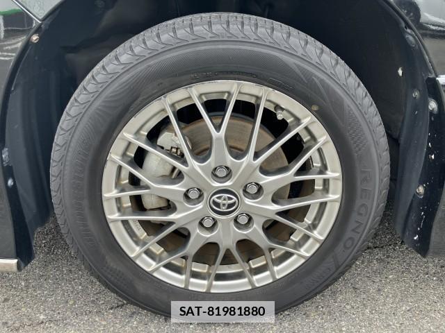 Toyota NOAH 2018-06 7936662-6
