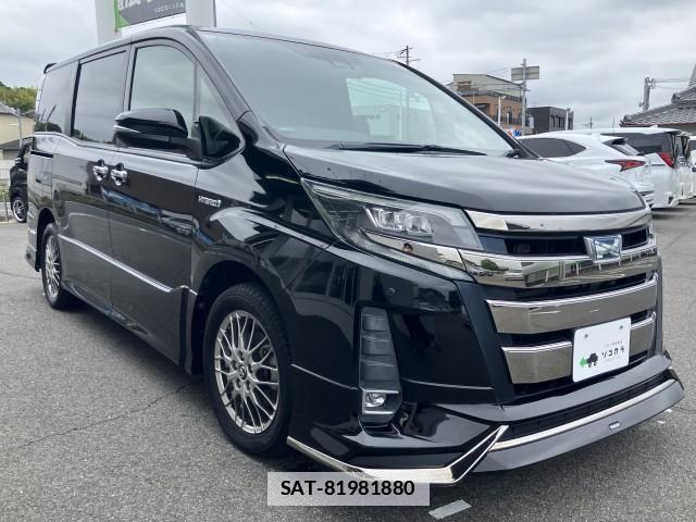 Toyota NOAH 2018-06 7936662-9