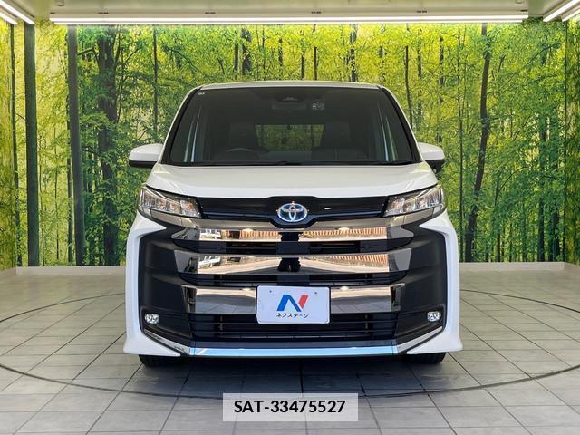 Toyota NOAH 2023-01 7936760-11
