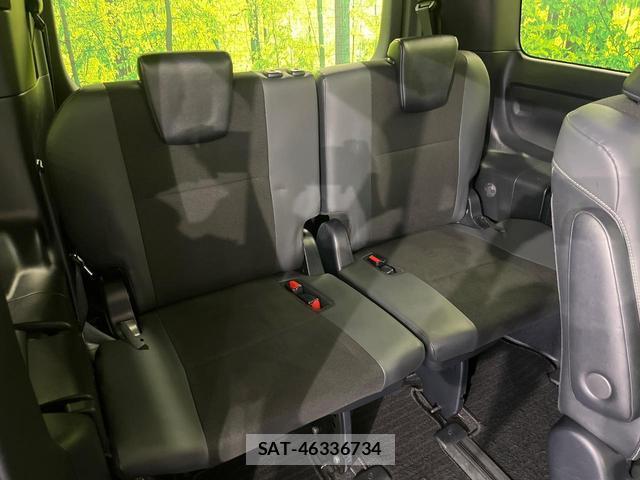 Toyota NOAH 2021-07 7936765-8