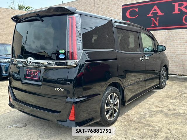 Toyota NOAH 2018-02 7937136-2