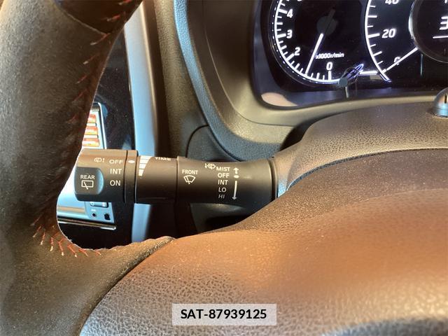Nissan NOTE 2015-09 7934163-18