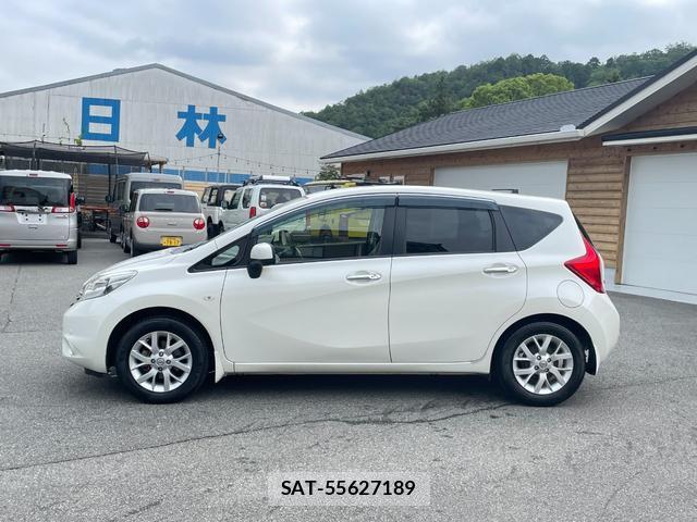 Nissan NOTE 2014-08 7935543-4