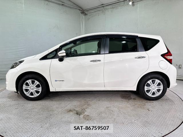Nissan NOTE 2018-06 7936311-14