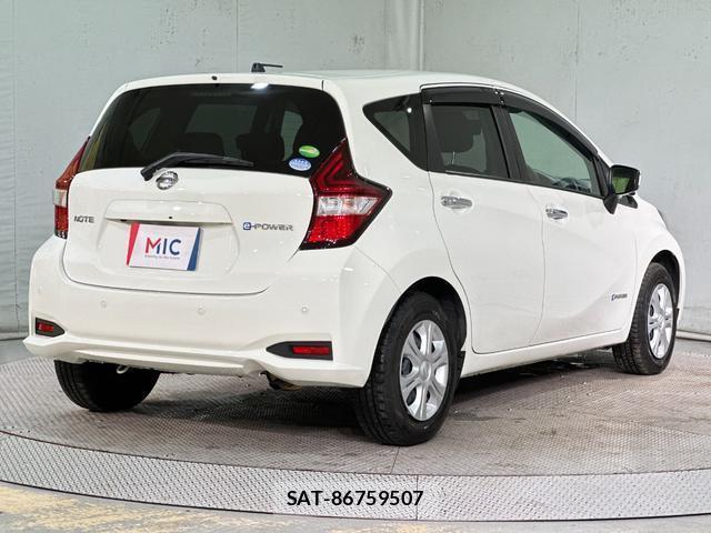 Nissan NOTE 2018-06 7936311-15