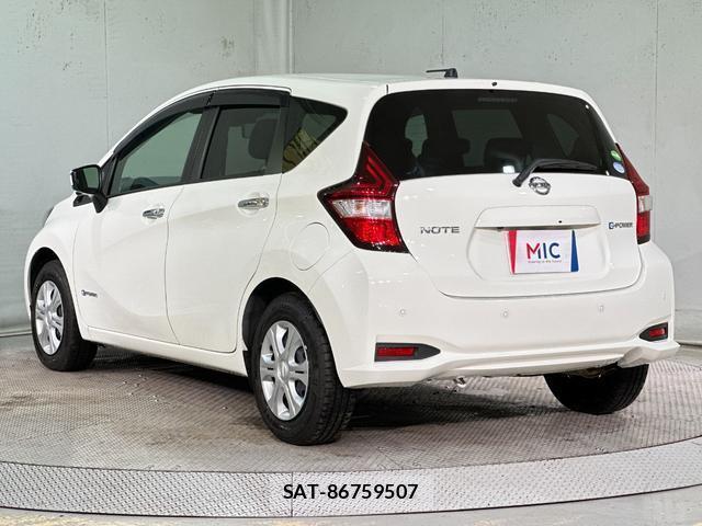 Nissan NOTE 2018-06 7936311-17
