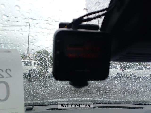 Nissan NOTE 2020-06 7936336-16