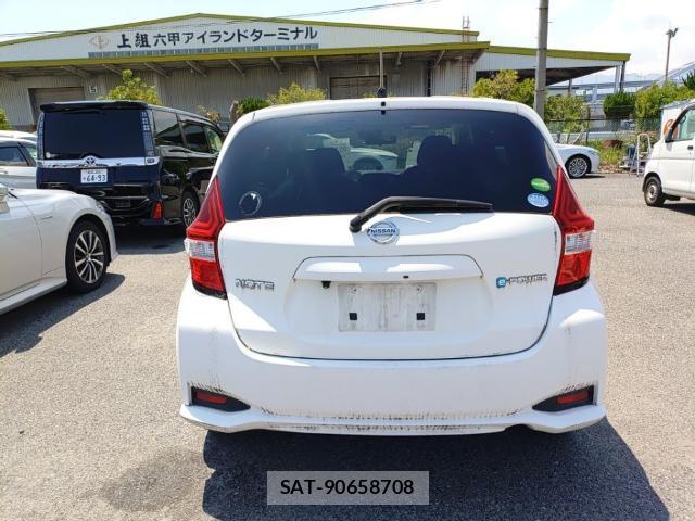 Nissan NOTE 2018-07 7936344-1