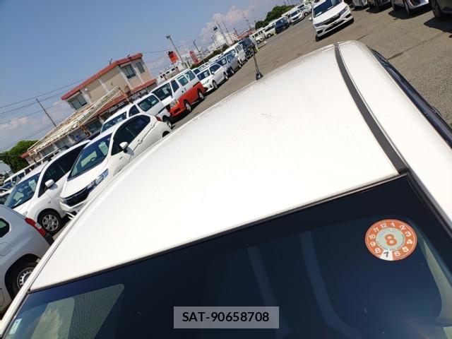 Nissan NOTE 2018-07 7936344-6