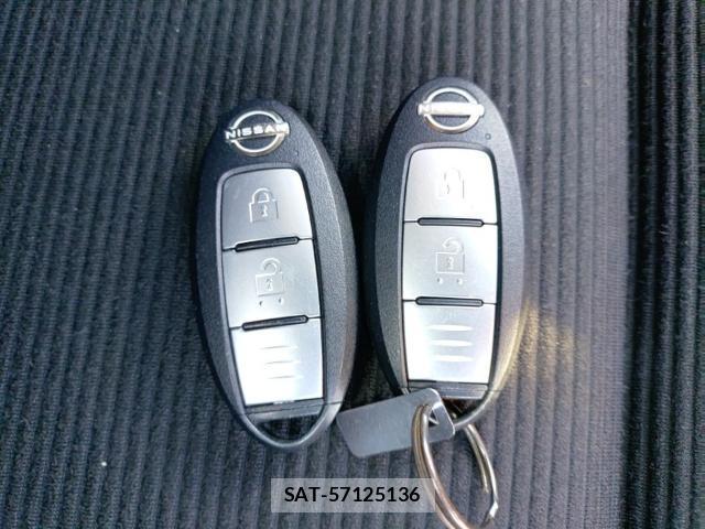 Nissan NOTE 2021-07 7936354-14