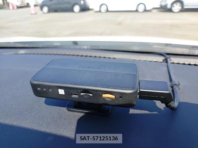 Nissan NOTE 2021-07 7936354-16