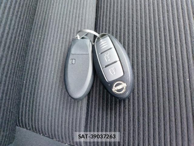 Nissan NOTE 2021-07 7936356-14