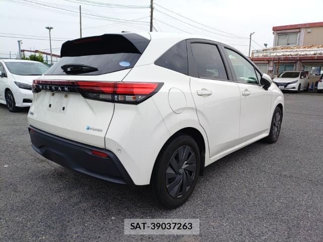 Nissan NOTE 2021-07 7936356-4