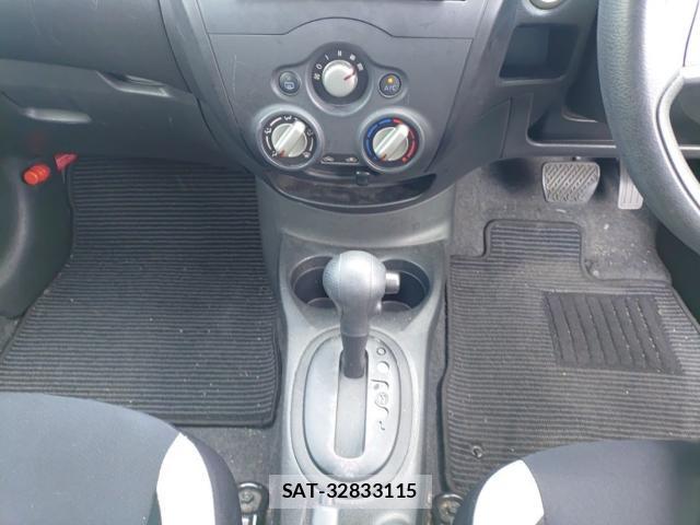 Nissan NOTE 2017-06 7936357-11