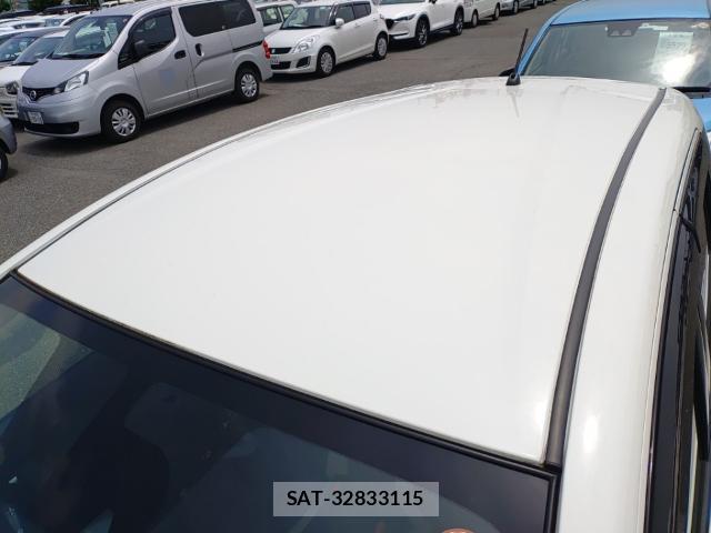 Nissan NOTE 2017-06 7936357-6