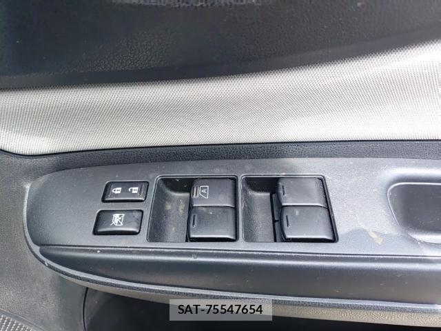 Nissan NOTE 2019-06 7936359-13