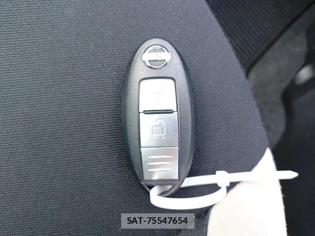 Nissan NOTE 2019-06 7936359-14