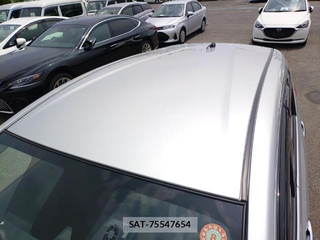Nissan NOTE 2019-06 7936359-6