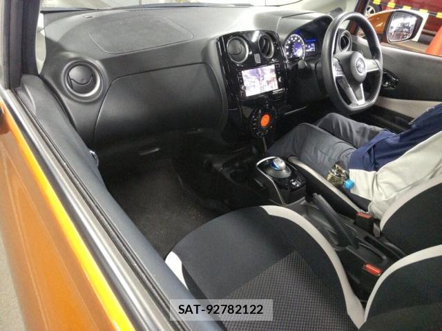 Nissan NOTE 2017-09 7936424-2