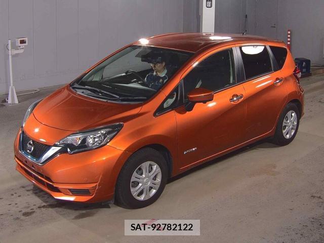 Nissan NOTE 2017-09 7936424-4