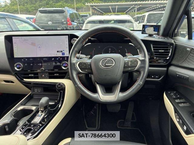 Lexus NX 2022-04 7936490-2