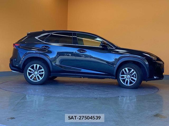 Lexus NX 2016-06 7937075-10
