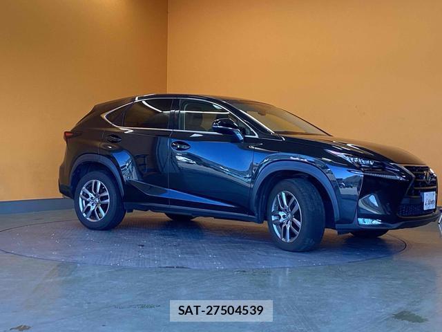 Lexus NX 2016-06 7937075-11