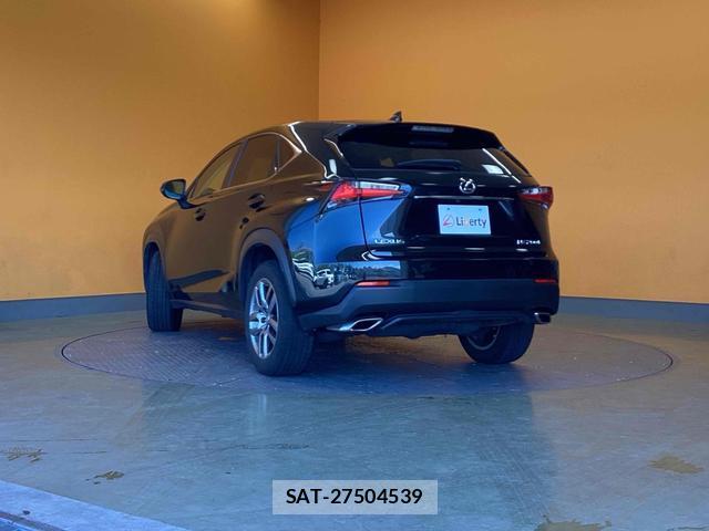 Lexus NX 2016-06 7937075-6