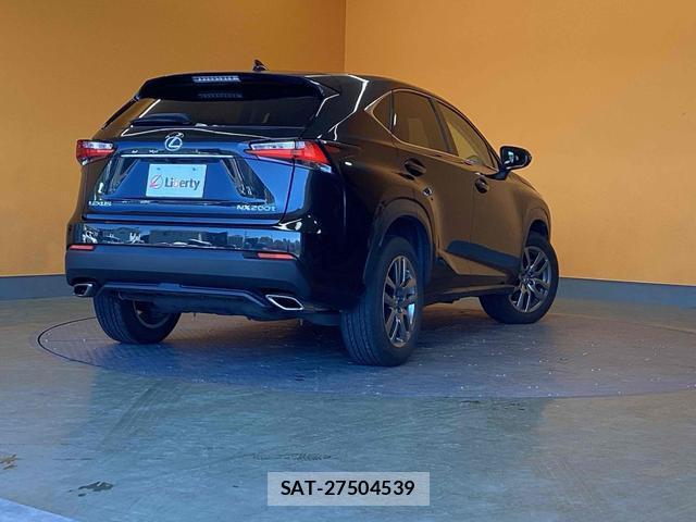 Lexus NX 2016-06 7937075-8