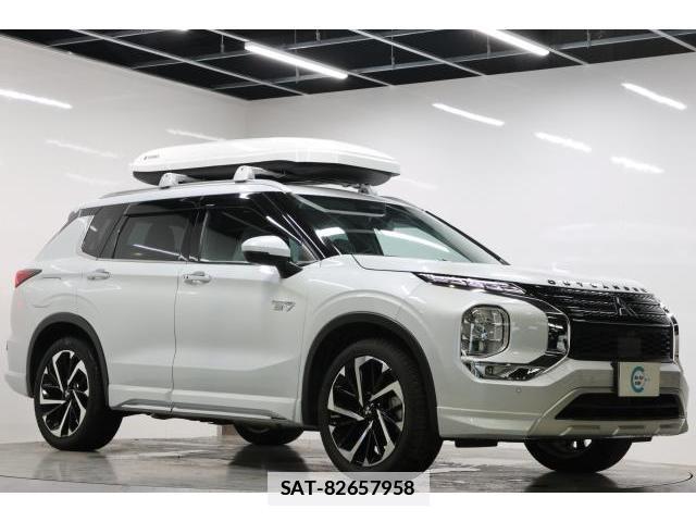 Mitsubishi OUTLANDER PHEV 2022-03 7936302-0