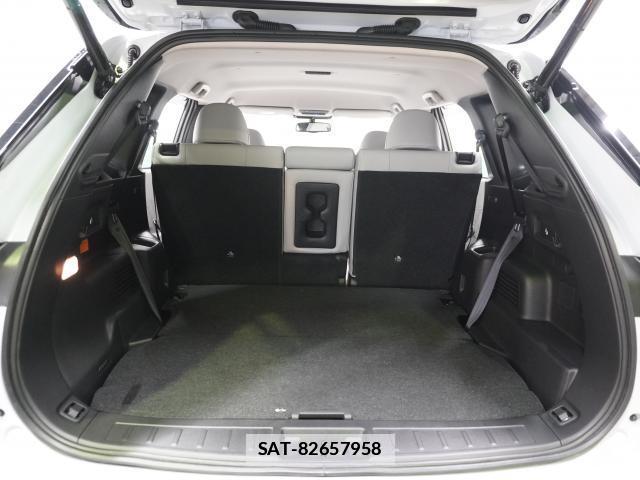 Mitsubishi OUTLANDER PHEV 2022-03 7936302-14
