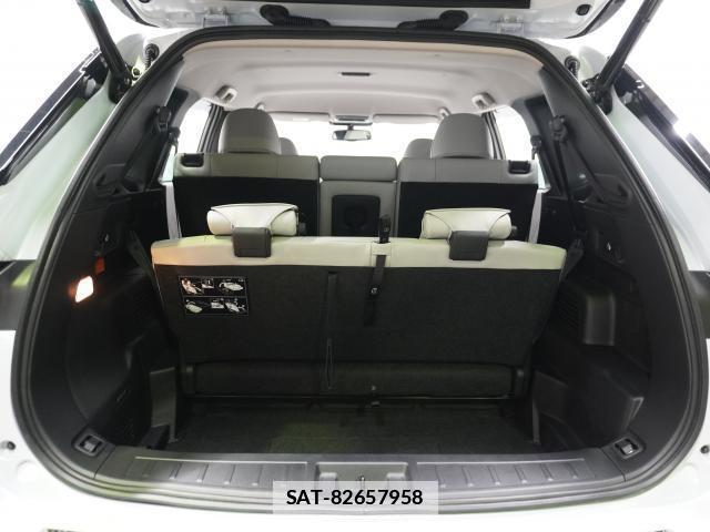 Mitsubishi OUTLANDER PHEV 2022-03 7936302-15