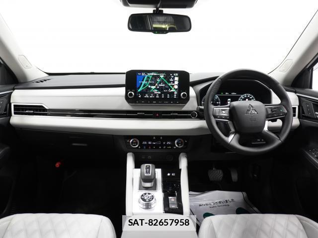 Mitsubishi OUTLANDER PHEV 2022-03 7936302-2