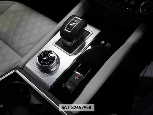 Mitsubishi OUTLANDER PHEV 2022-03 7936302-5