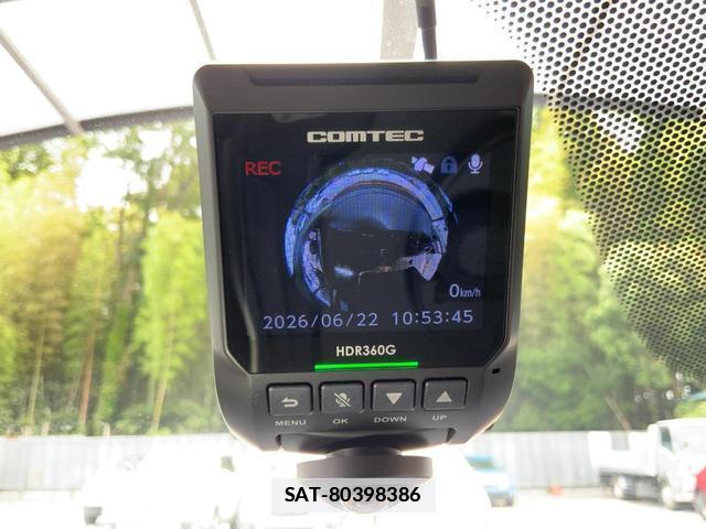 Mitsubishi OUTLANDER 2015-12 7936641-17
