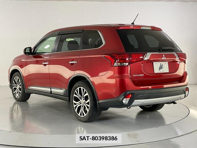 Mitsubishi OUTLANDER 2015-12 7936641-4