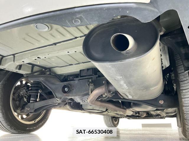 Mitsubishi OUTLANDER 2015-12 7936642-10