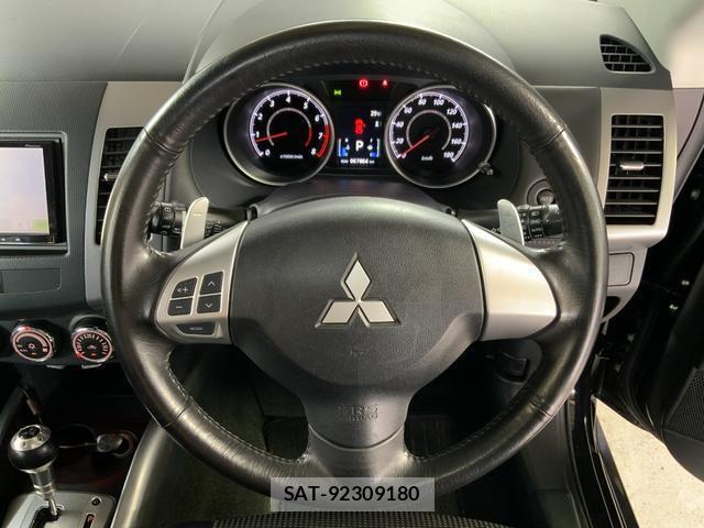 Mitsubishi OUTLANDER 2011-10 7936644-12